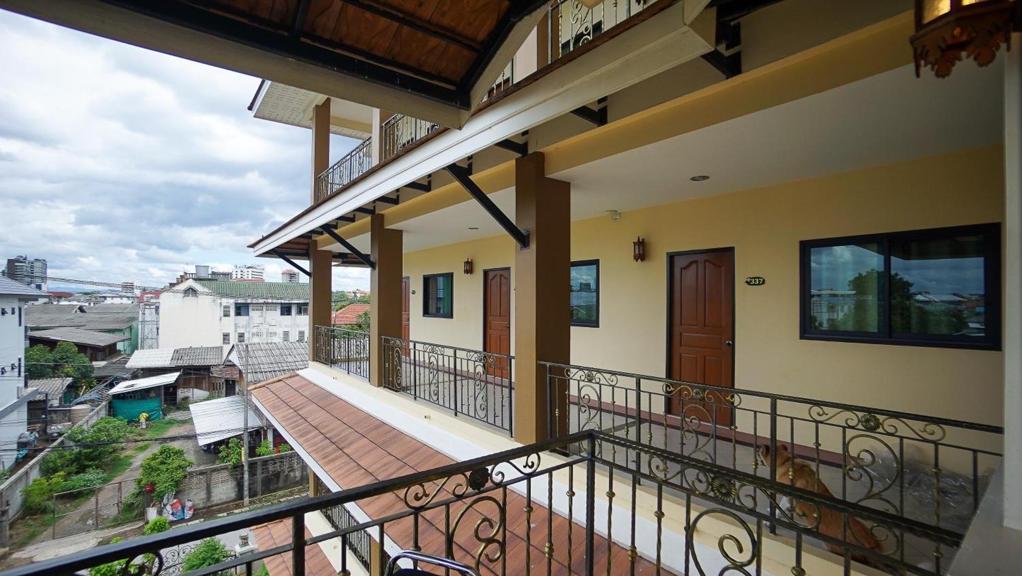 Appart hôtel Laph Kham House Chiang Mai