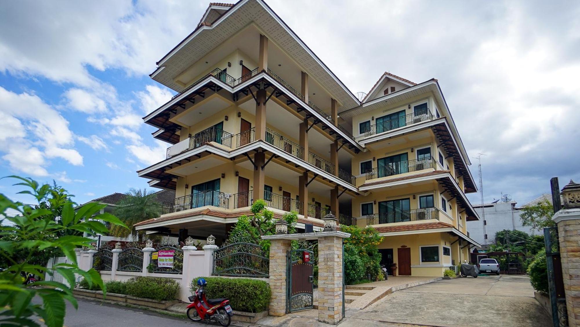 Appart hôtel Laph Kham House
